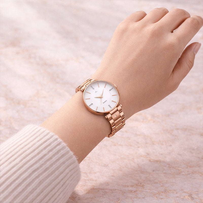 Round Studded Dial Metal Bracelet Chain Strap Analogue Wrist Watch for Women 