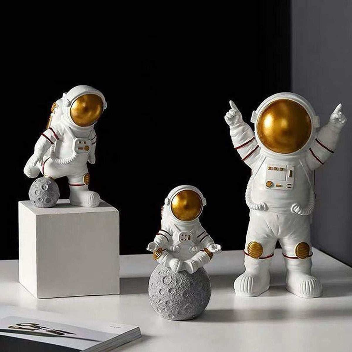 Astronaut Spaceman Statue Ornament Home Office Desktop Figurine Decors Set of 3 - Golden