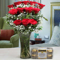 FERRERO ROCHER CHOCOLATE  AND RED ROSES ARRANGEMENT