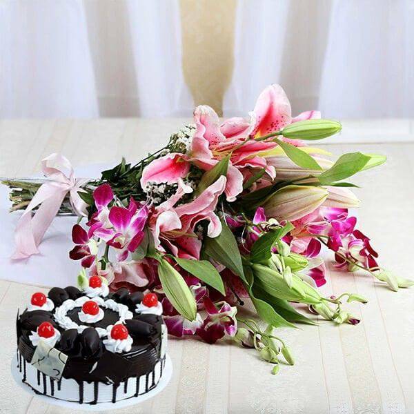 Stylish Lily Cake Combo